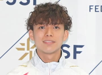 日本が失格で敗退 宮田が接触転倒もペナルティー「申し訳ない」 準々決勝2組3着でゴール後にビデオ判定 ショートトラック混合リレー
