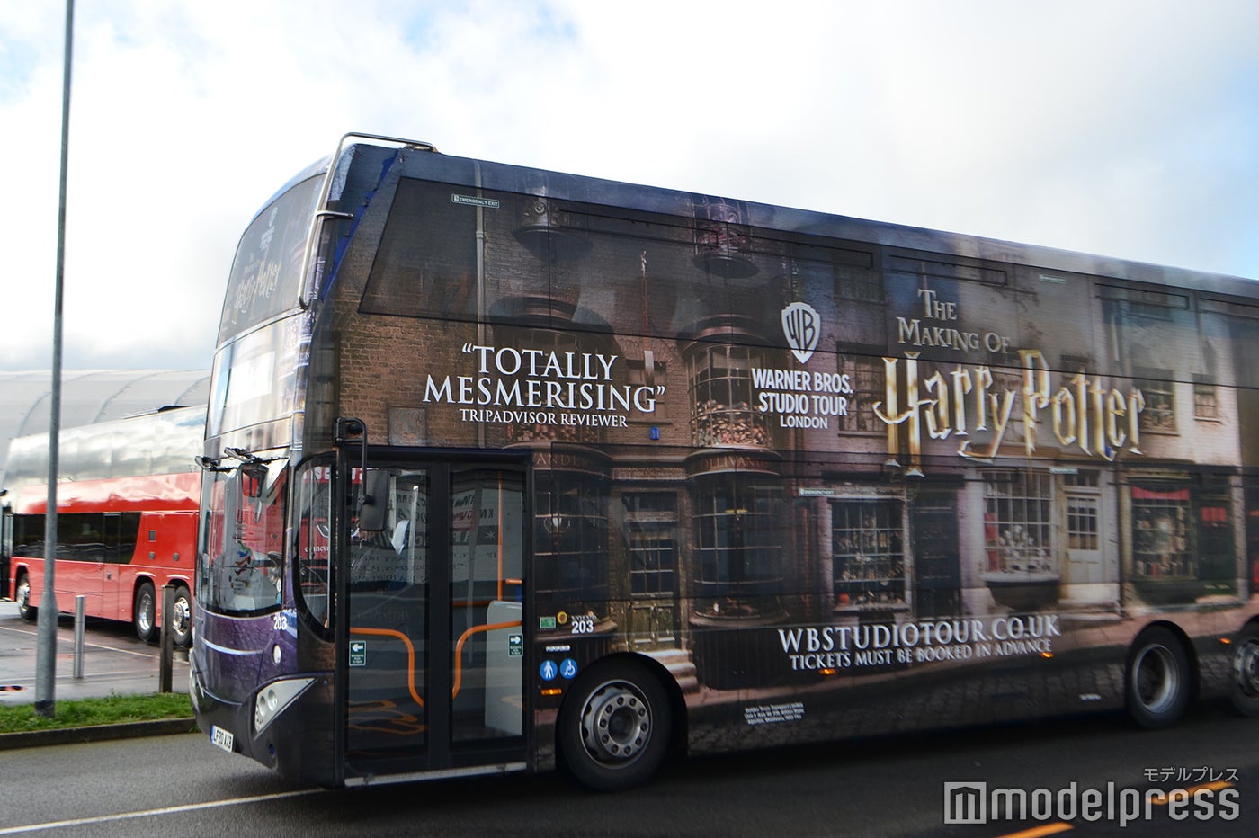 シャトルバス（C）モデルプレス Warner Bros. Studio Tour London – The Making of Harry Potter