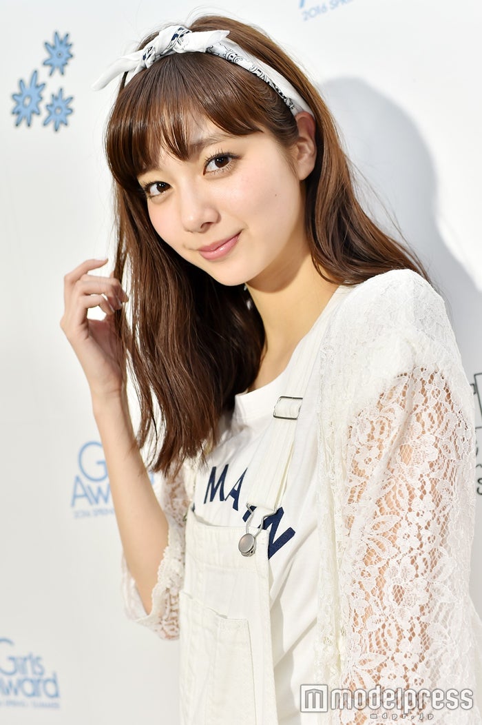 新川優愛を直撃 最新のスタイルキープ法 美肌の秘訣とは モデルプレス 新川優愛を直撃 最新のスタイルキープ法 美肌の秘訣とは モデルプレス