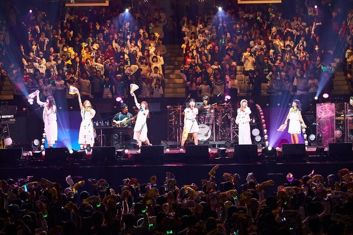 Little Glee Monster(C)三吉ツカサ(Showcase)