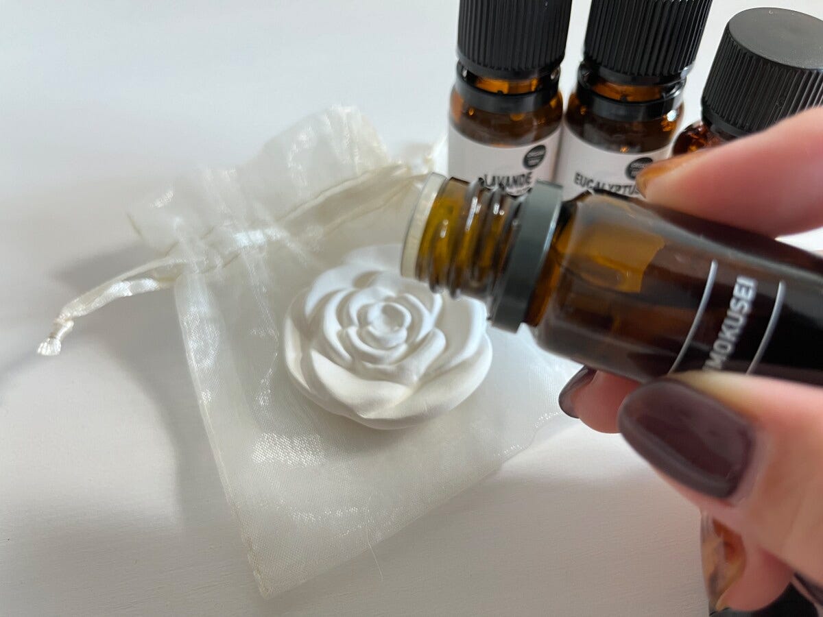 金木犀の香りは華やかな香りを玄関に添えてくれます