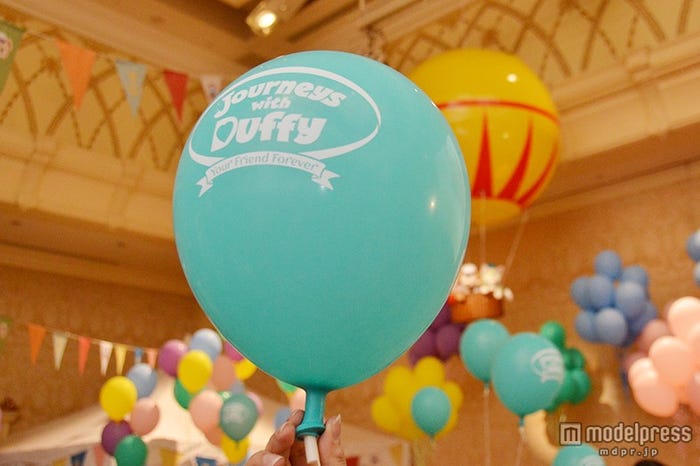 参加者がプレゼントされた風船