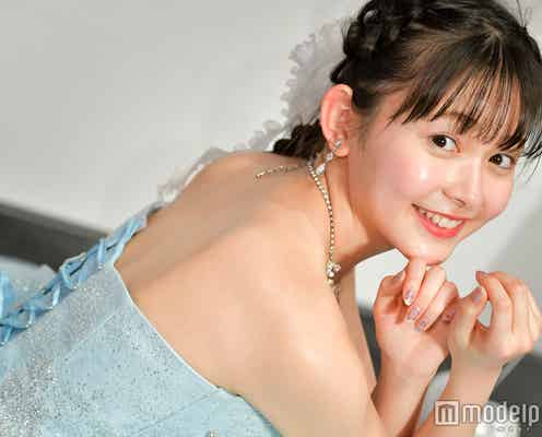“女子中高生のカリスマ”久間田琳加、17歳で初生誕祭 ドレス姿で白肌輝く