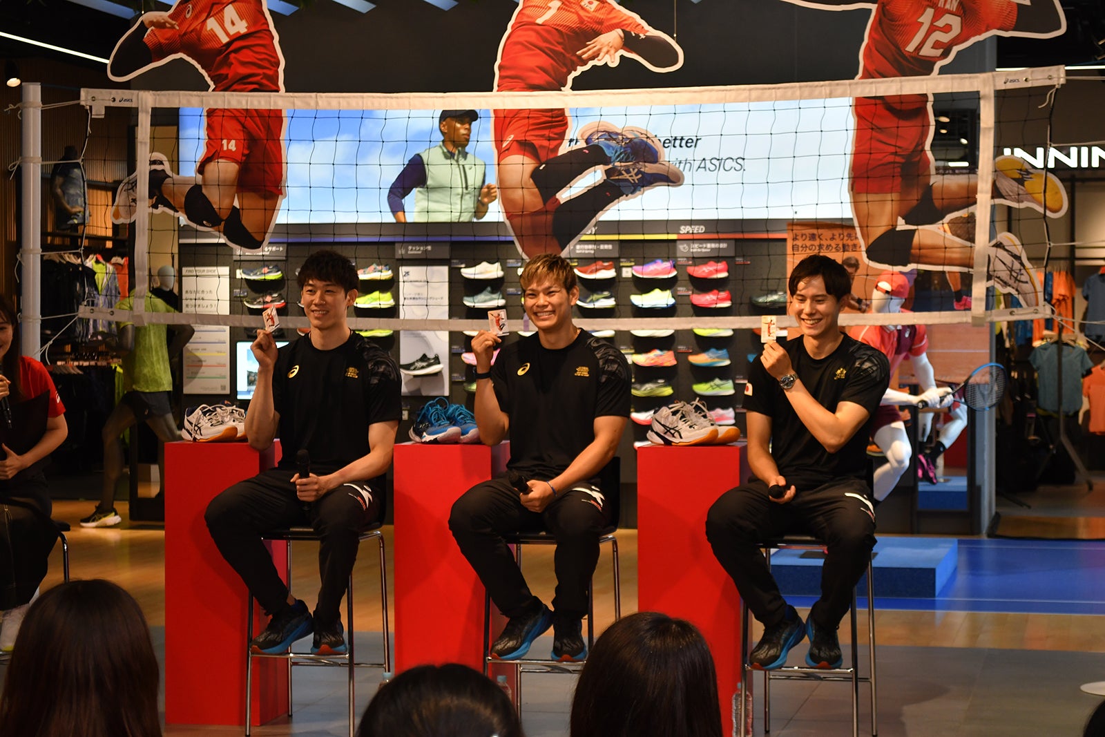 石川祐希選手、西田有志選手、高橋藍選手（提供写真）