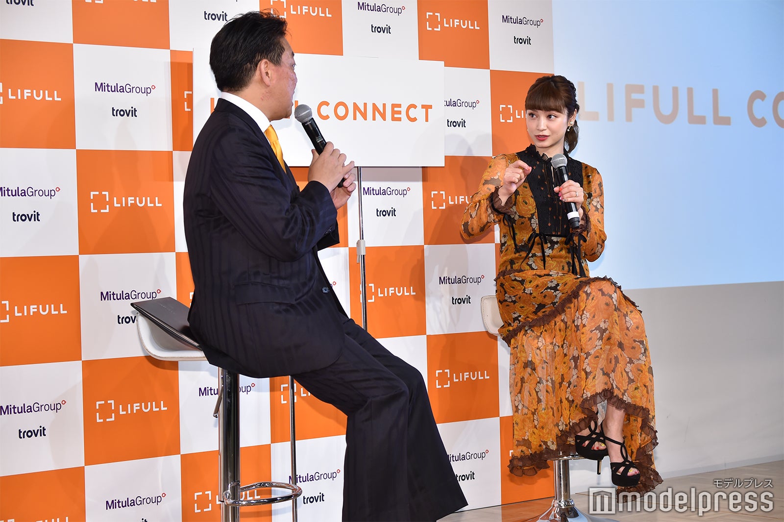 （右）平愛梨（C）モデルプレス