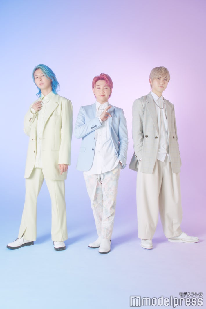 （C）モデルプレス