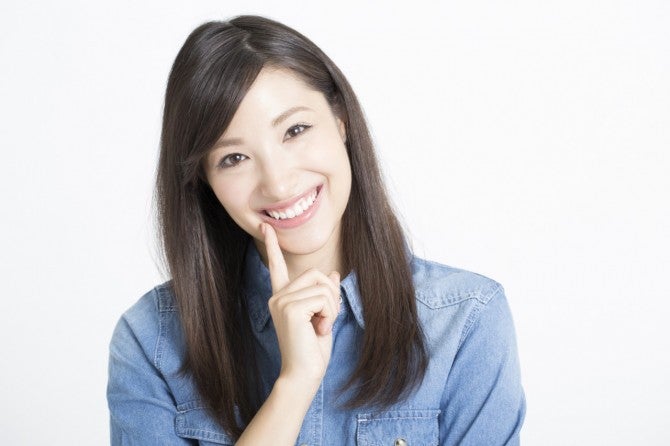 男性が好きな女性の仕草ランキング 知っておきたいモテる仕草 モデルプレス 男性が好きな女性の仕草ランキング 知っておきたいモテる仕草 モデルプレス