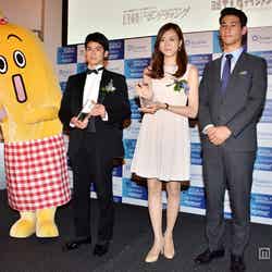 （左から）ナナナ、菅谷哲也、笹川友里アナウンサー、国山ハセンアナウンサー