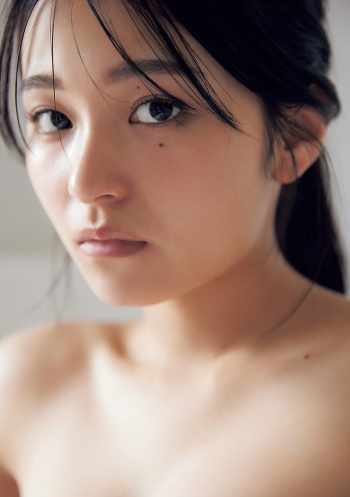 桐原美月/撮影:フジシロタカノリ(C)フジシロタカノリ/集英社