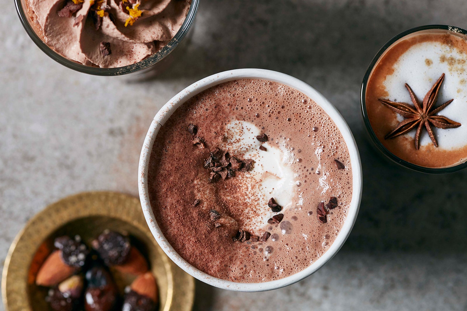 ハイ カカオ チョコレート スタンドメニュー／画像提供：株式会社フレーバーワークス