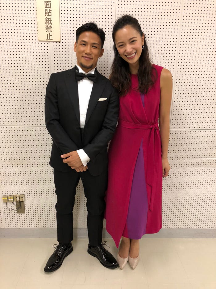 卜部弘嵩選手、高橋ユウ(C)日本テレビ
