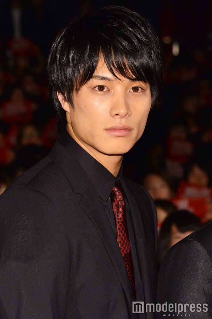 鈴木伸之 (C)モデルプレス