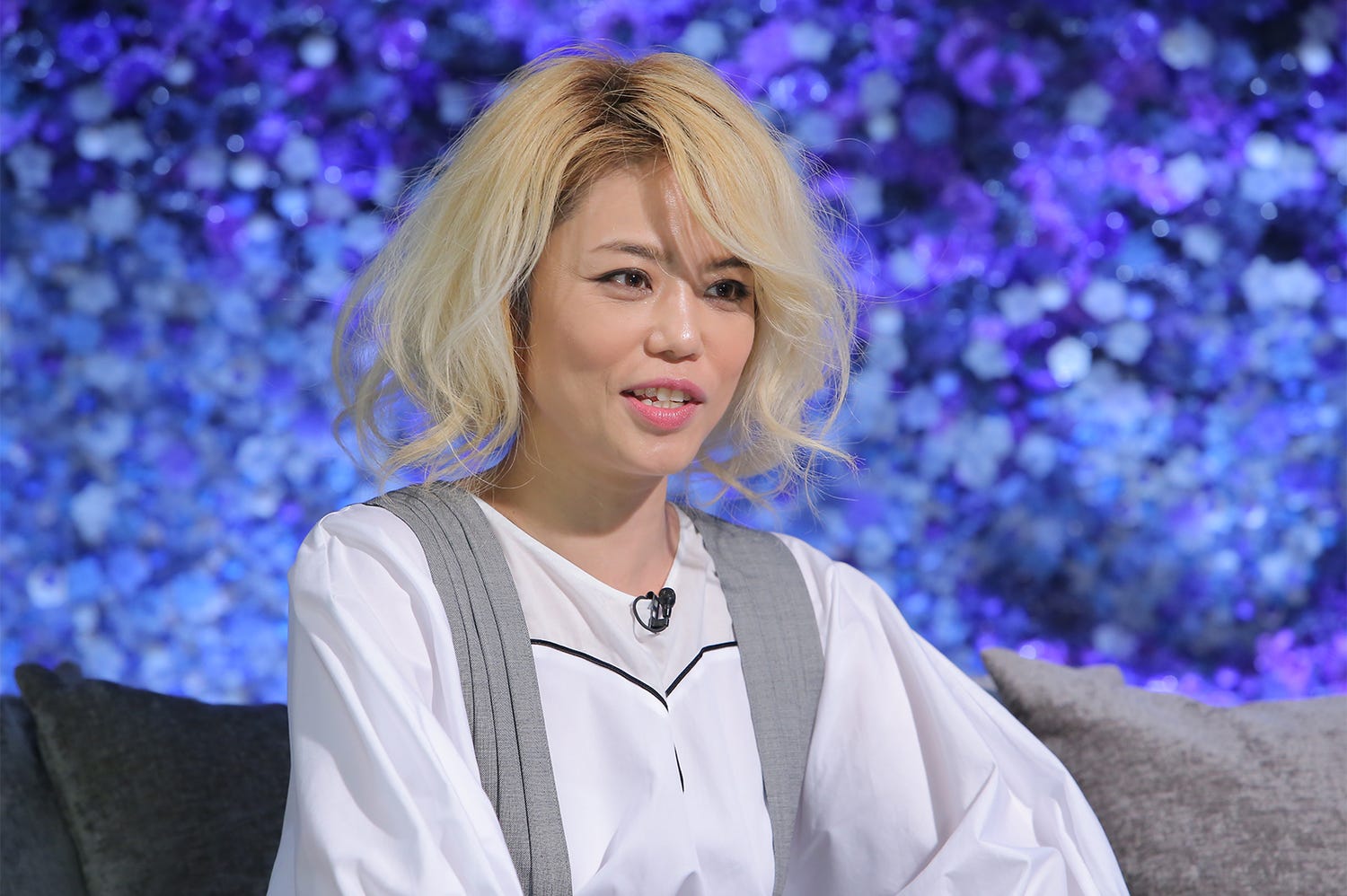 Chara、NYで思い出の夜を再現 23年ぶりの場所で感動の涙