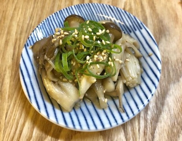 簡単ストックレシピ　【きのこの和風マリネ】　