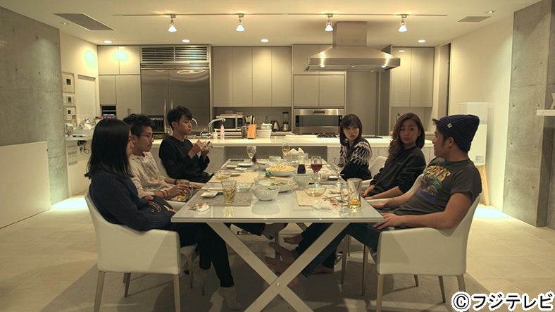 慎を送り出し『TERRACE HOUSE BOYS ＆ GIRLS IN THE CITY』10th WEEK（C）フジテレビ／イースト・エンタテインメント