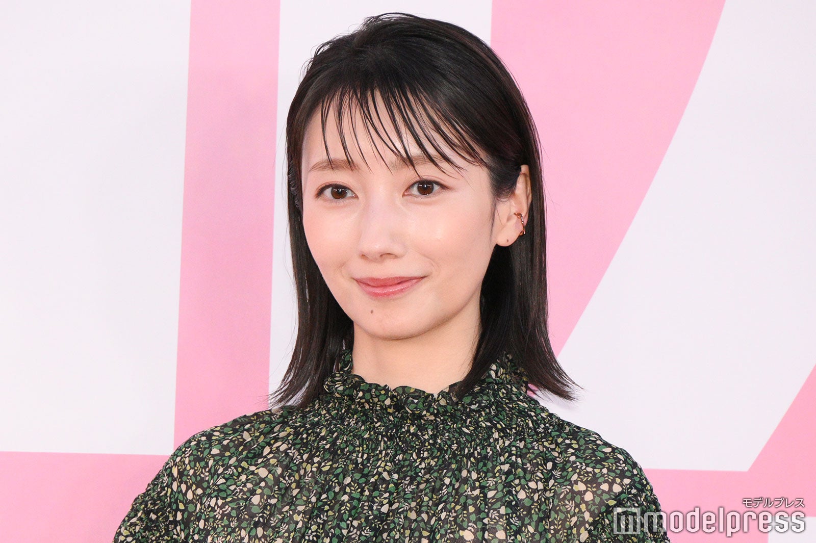 波瑠（C）モデルプレス