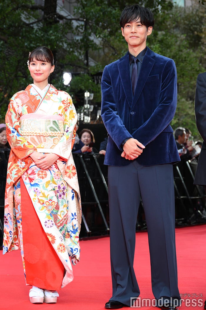 芳根京子、松坂桃李(C)モデルプレス