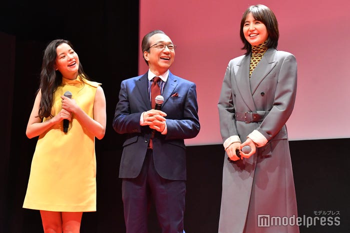 織田梨沙、小日向文世、長澤まさみ(C)モデルプレス