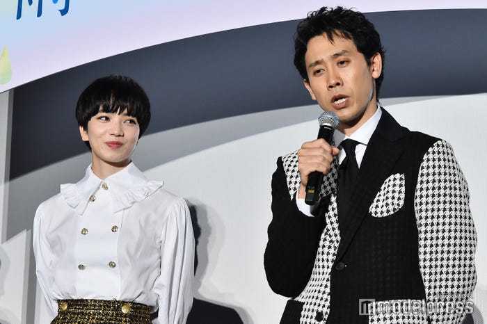 小松菜奈、大泉洋(C)モデルプレス