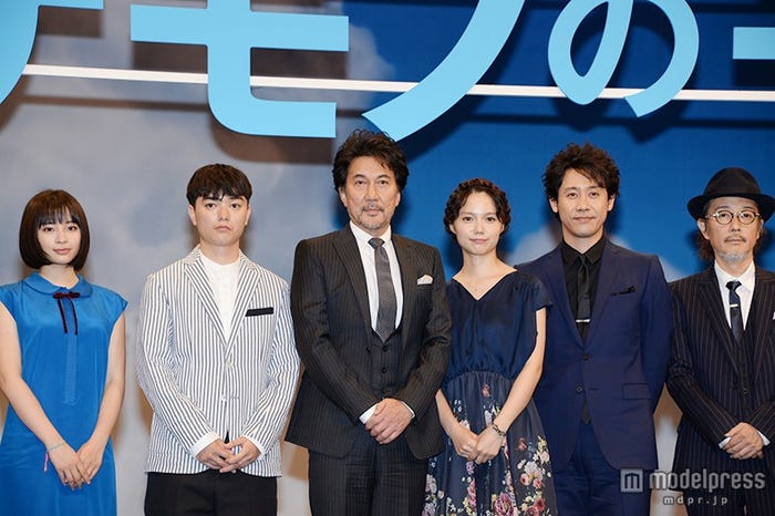 (左から)広瀬すず、染谷将太、役所広司、宮崎あおい、大泉洋、リリー・フランキー