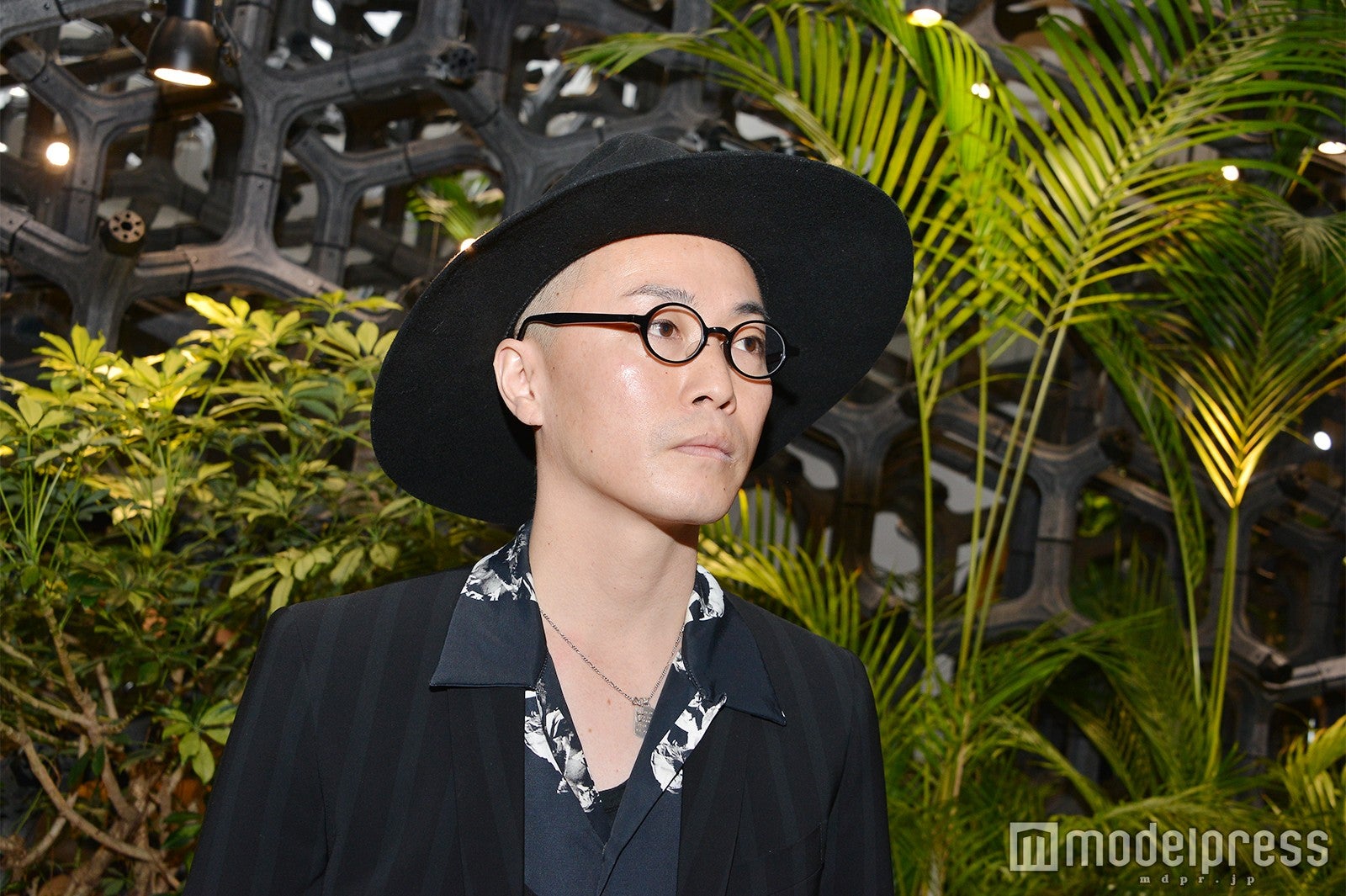 「ANGLASAD」を着用した清水護（C）モデルプレス