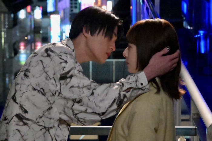 八木勇征、桜井ユキ「ホスト相続しちゃいました」第9話より(C)カンテレ