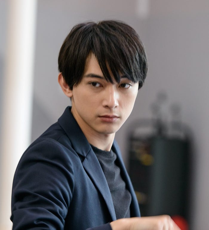 吉沢亮/「GIVER 復讐の贈与者」第1話より(C)テレビ東京