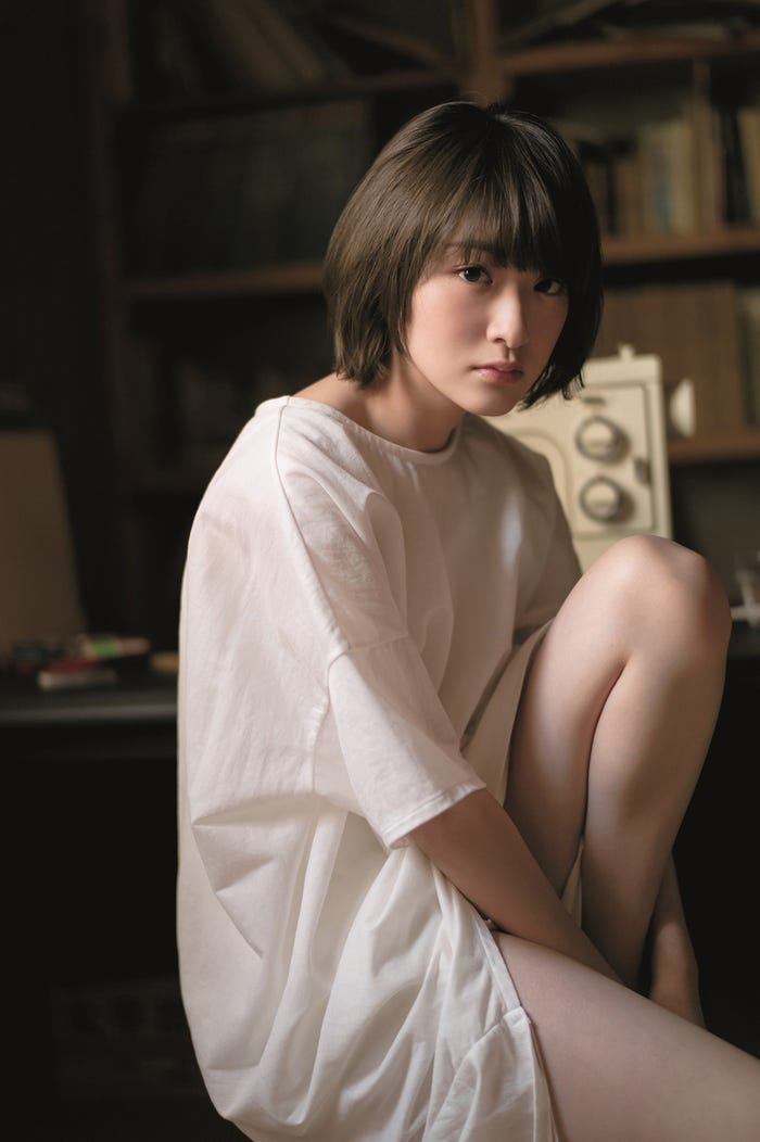 生駒里奈(C)細居幸次郎/集英社