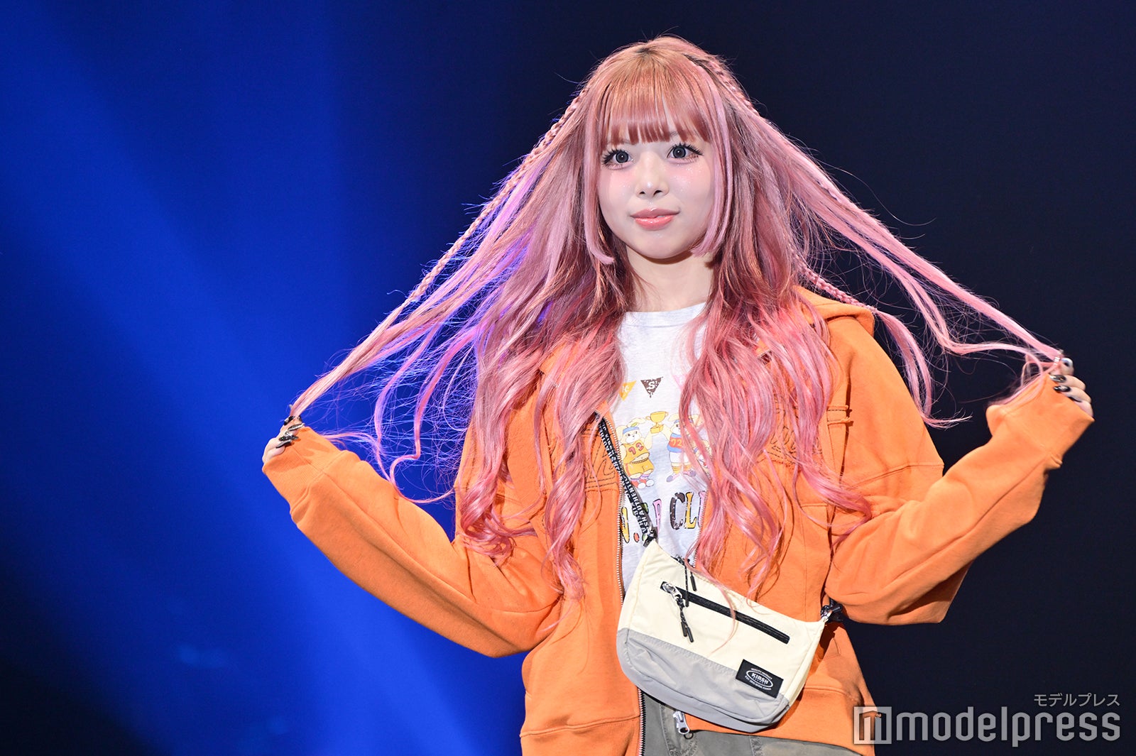 （C）モデルプレス