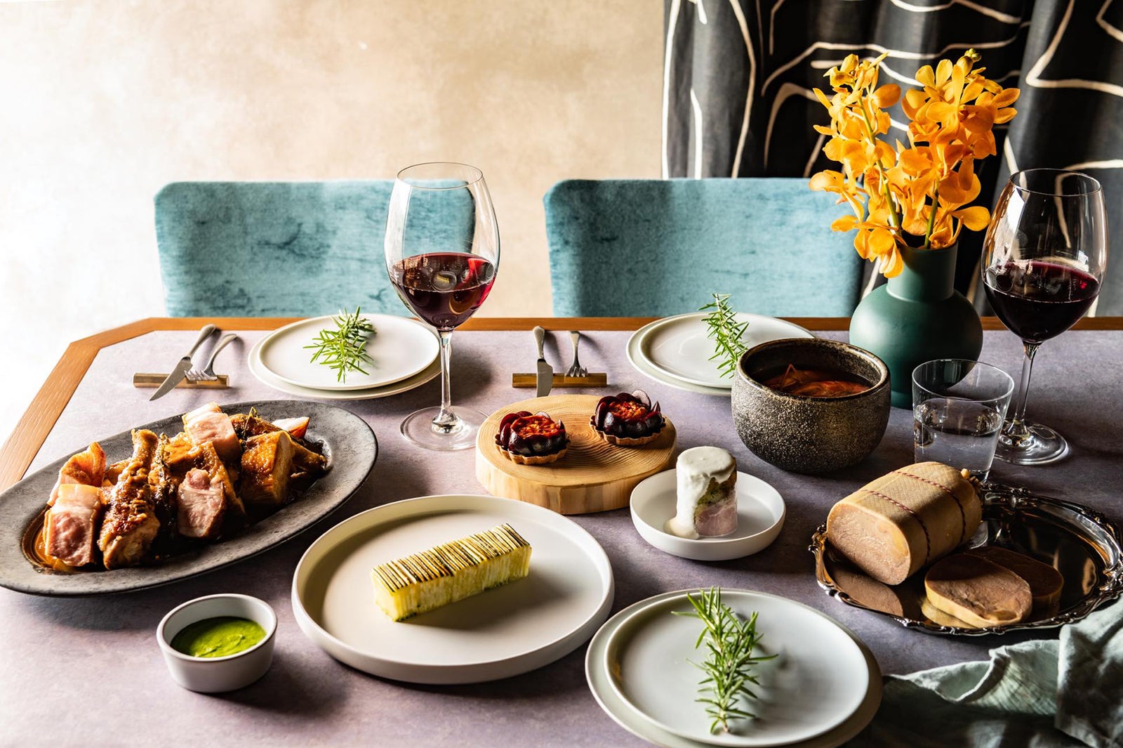 THE UPPER／画像提供：トランジットジェネラルオフィス