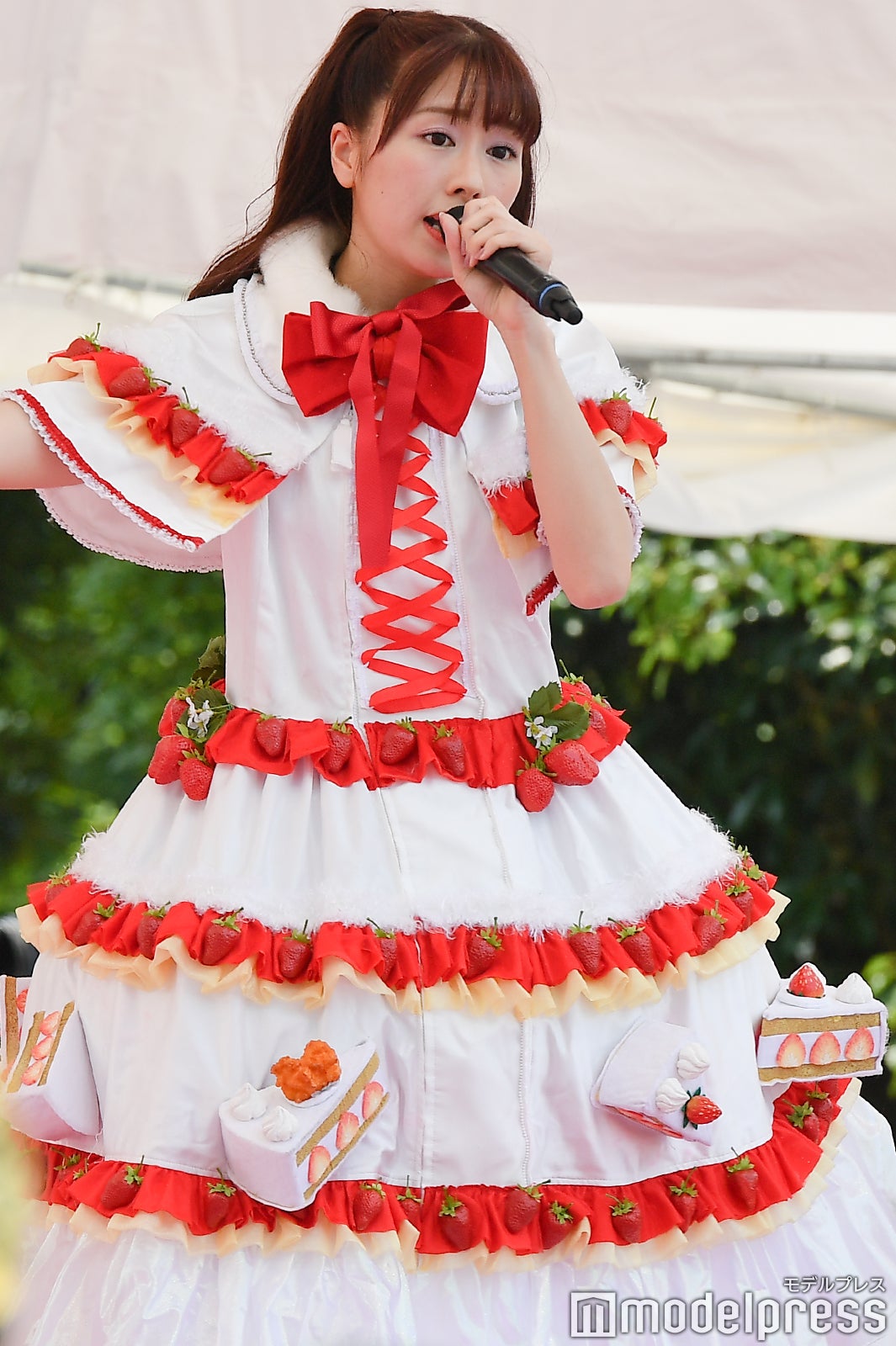 佐々木彩夏（C）モデルプレス