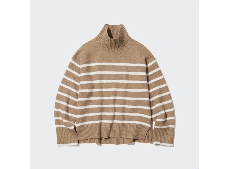 ユニクロ　スフレヤーンハイネックセーター　2990円（税込）