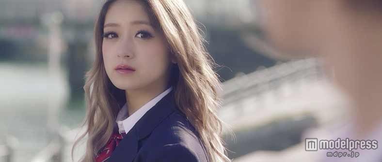 みちょぱ／ROYALcomfort「もう嫌って」MVより