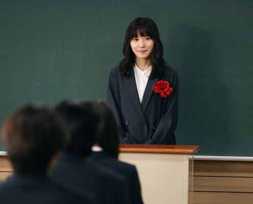 <最高の教師 1年後、私は生徒に■された 最終話>九条、卒業式再び迎える 魂込めた最後の授業へ