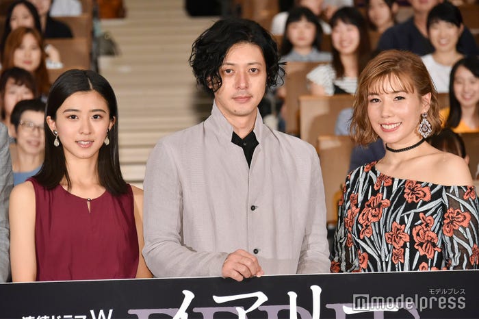 黒島結菜、オダギリジョー、仲里依紗 (C)モデルプレス