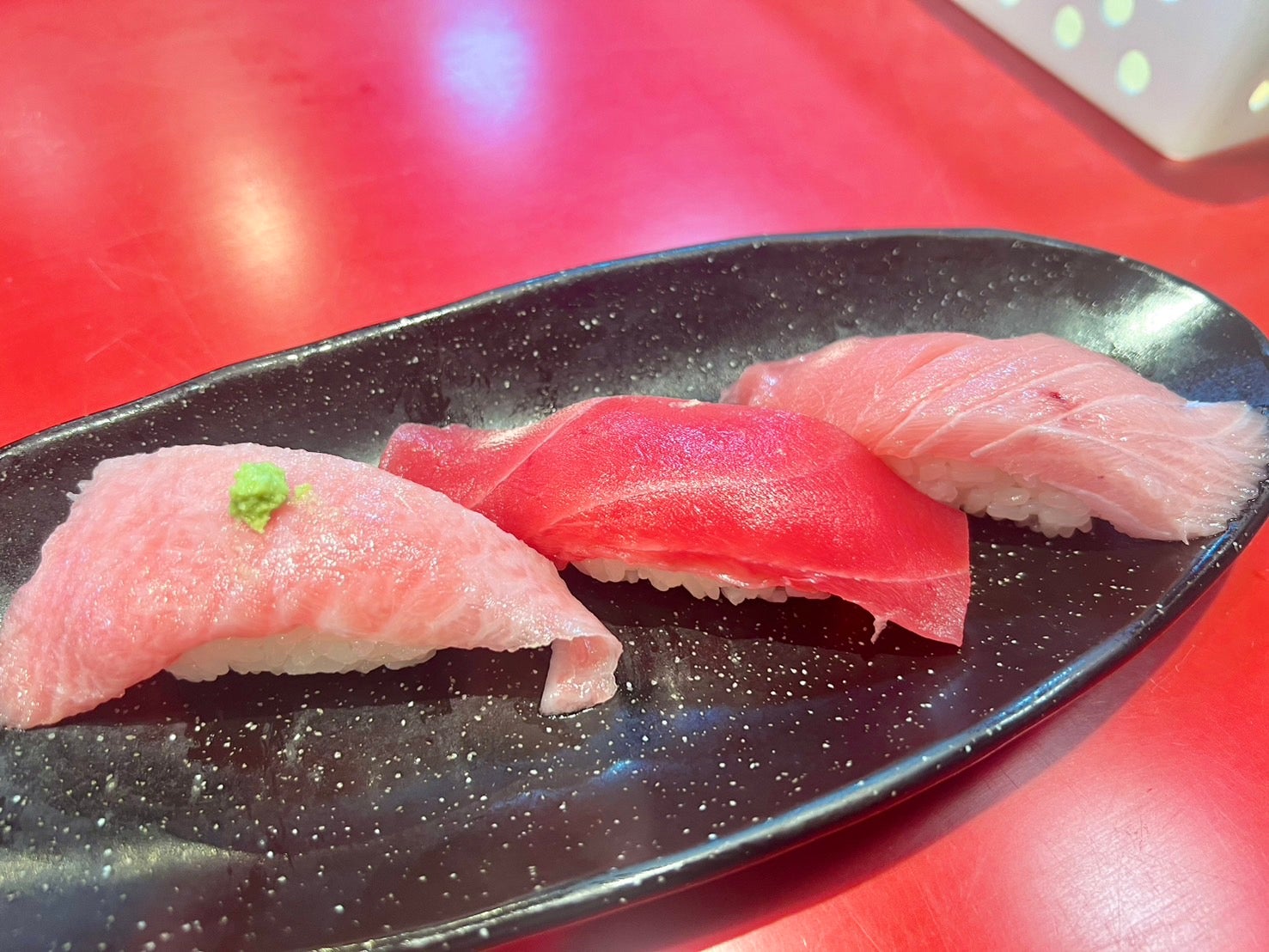 矢島尚也「劇場版『名探偵コナン』の舞台函館・桜の名所弘前を観光！！」（提供写真）