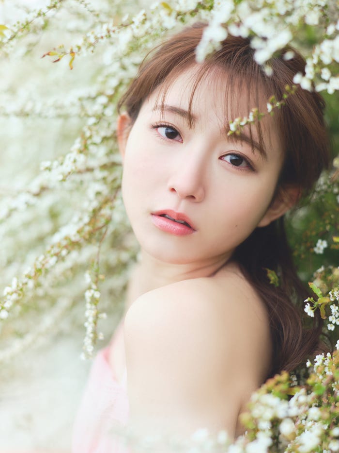 青山なぎさ(C)光文社/週刊FLASH 写真:佐々木大輔(SIGNO)