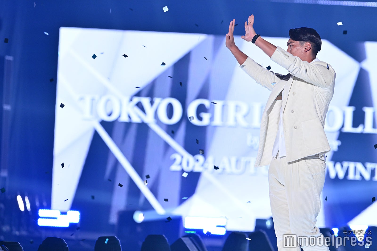 （C）モデルプレス