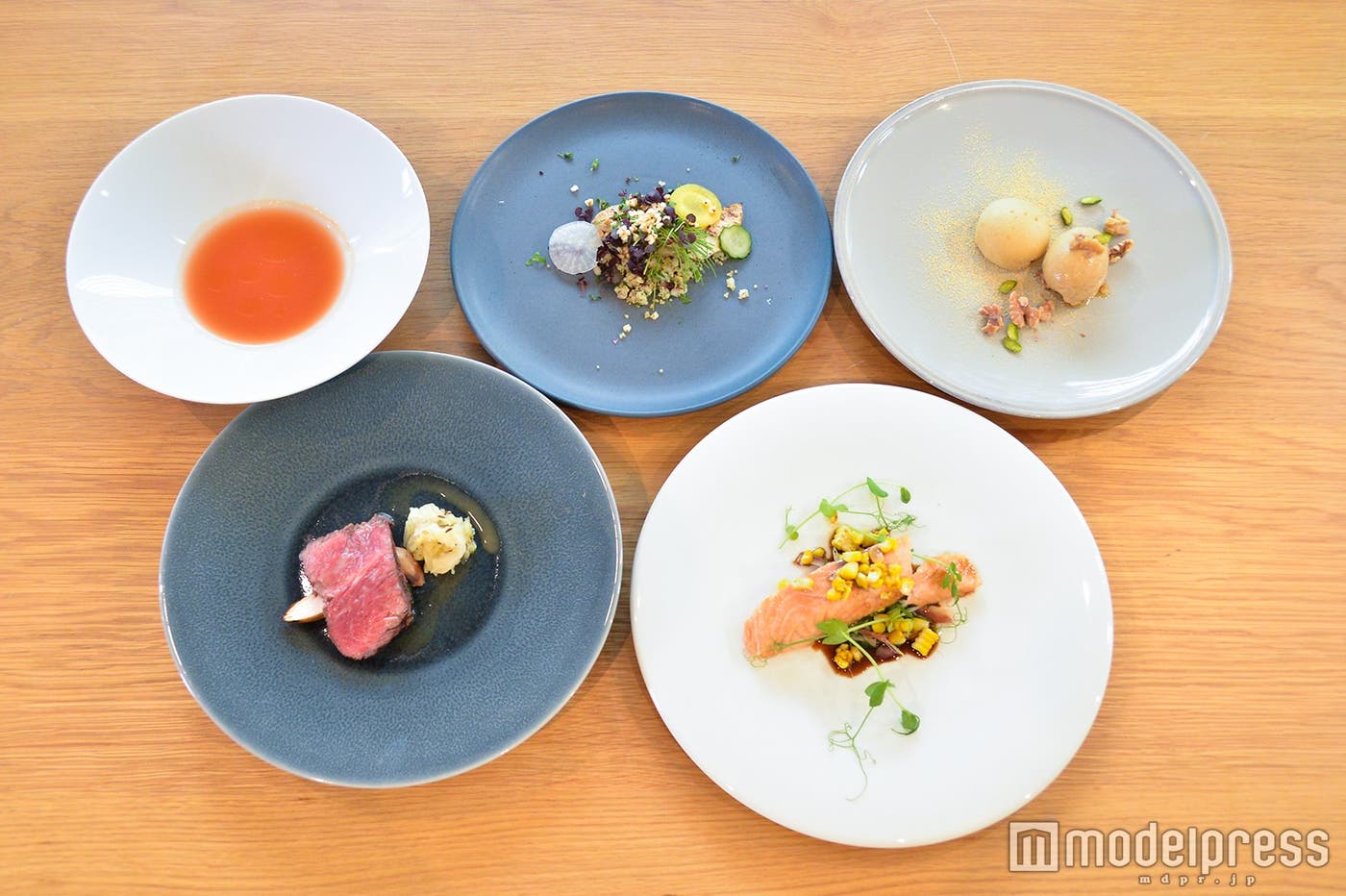 「カルピス」づくしのフルコース(C)モデルプレス