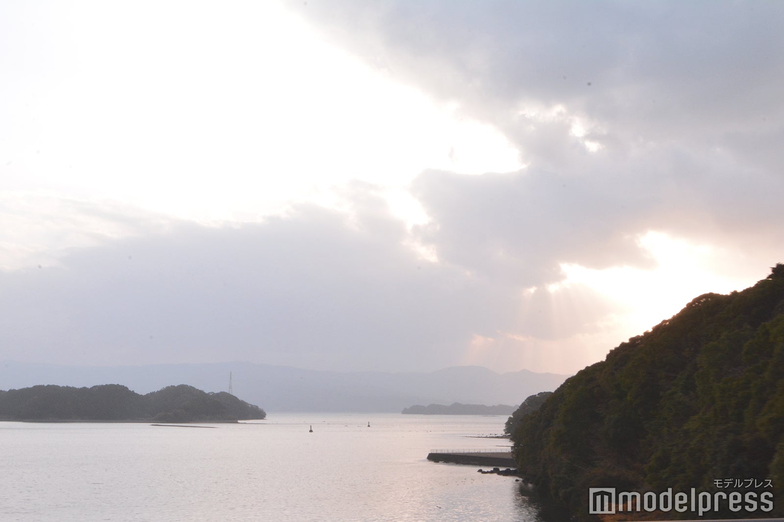 海と空、小さな島々が織りなす風光明媚な風景が魅力の松浦（C）モデルプレス