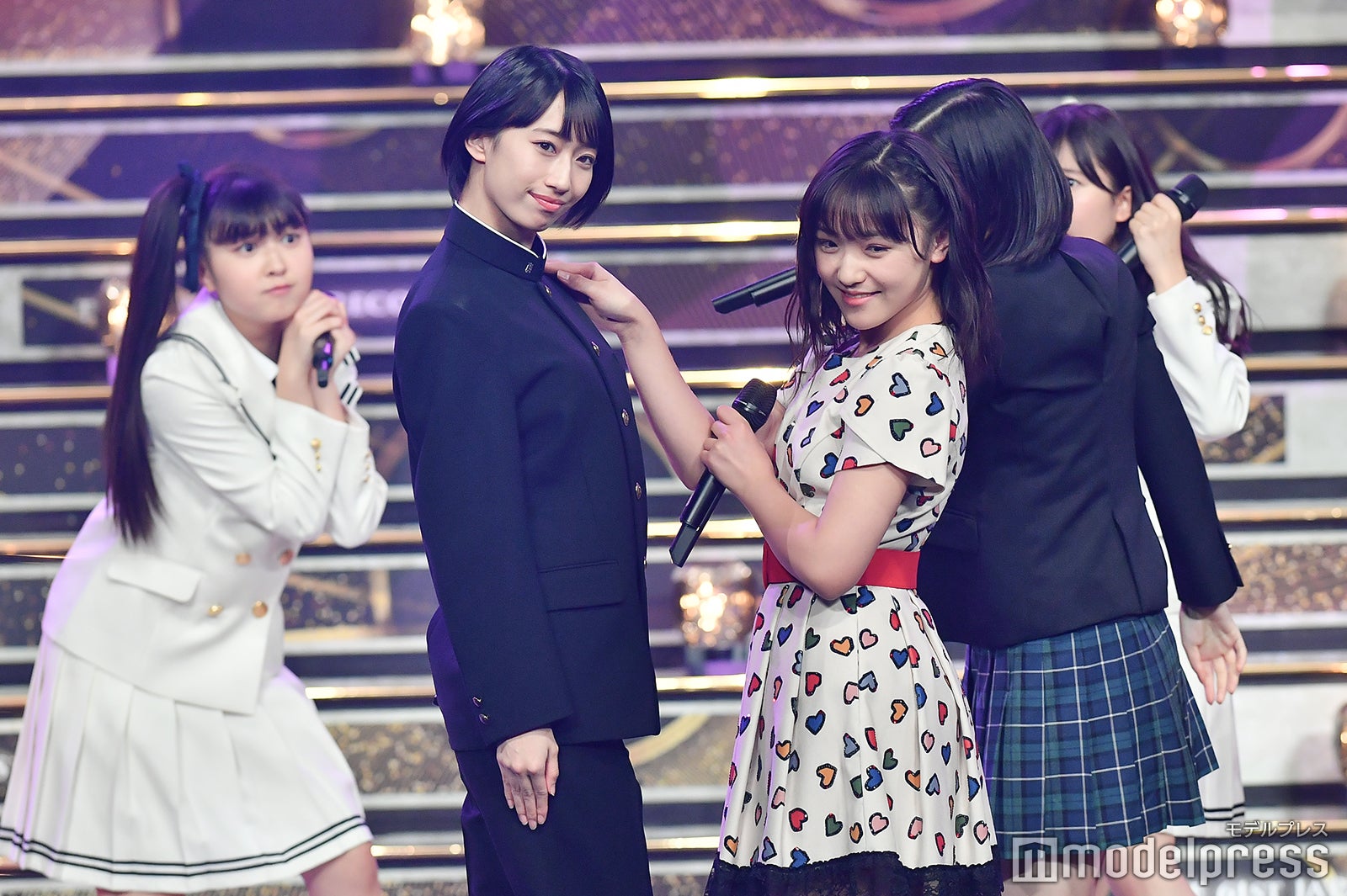 BEYOOOOONDS （C）モデルプレス