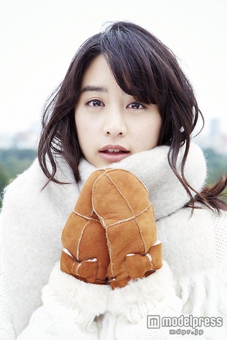 山本美月／初のカレンダーより