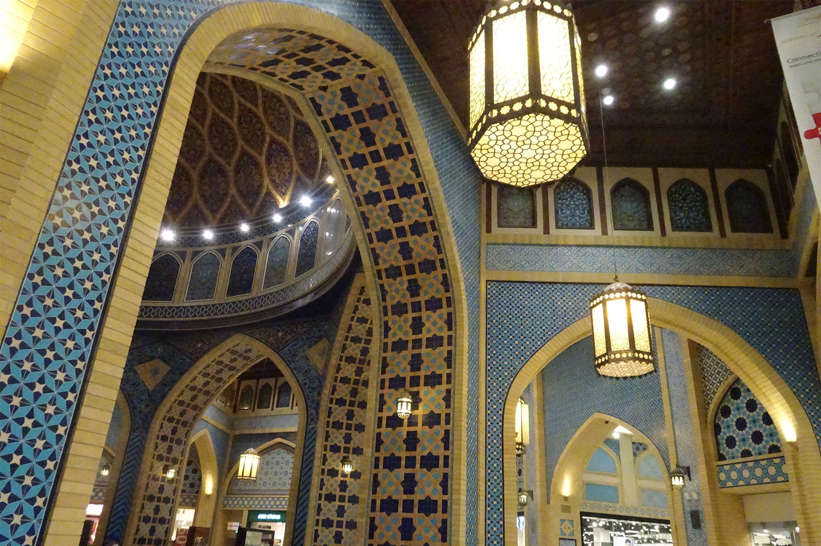 イブン・バットゥータ・モールのスターバックス／画像提供：ドバイ政府観光・商務局