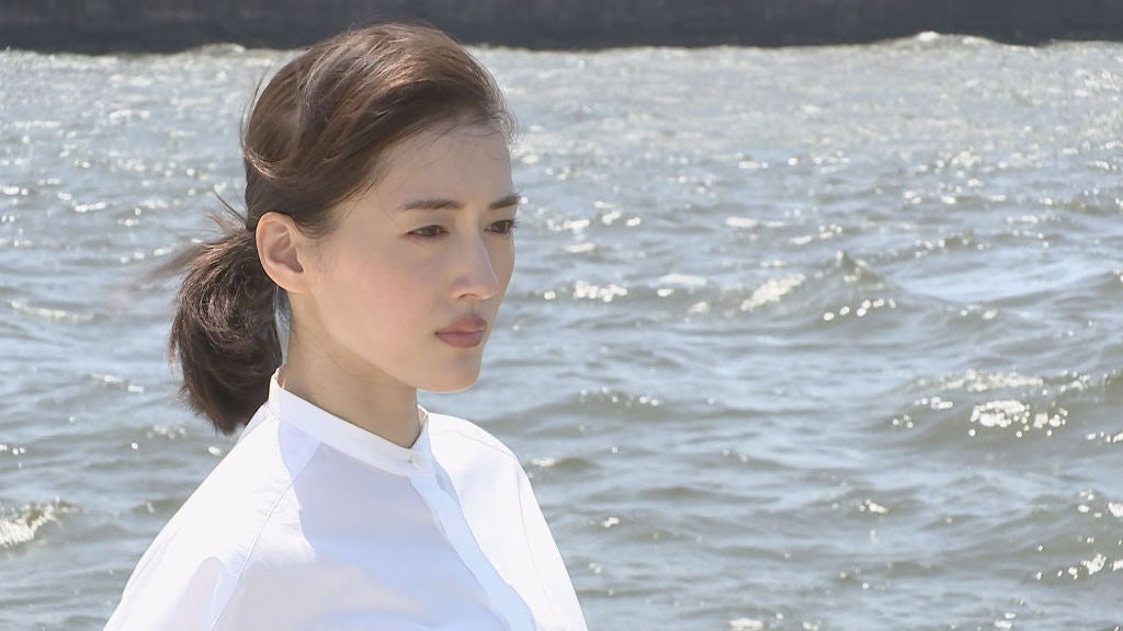 綾瀬はるか、“闇に埋もれてきた真実”を取材