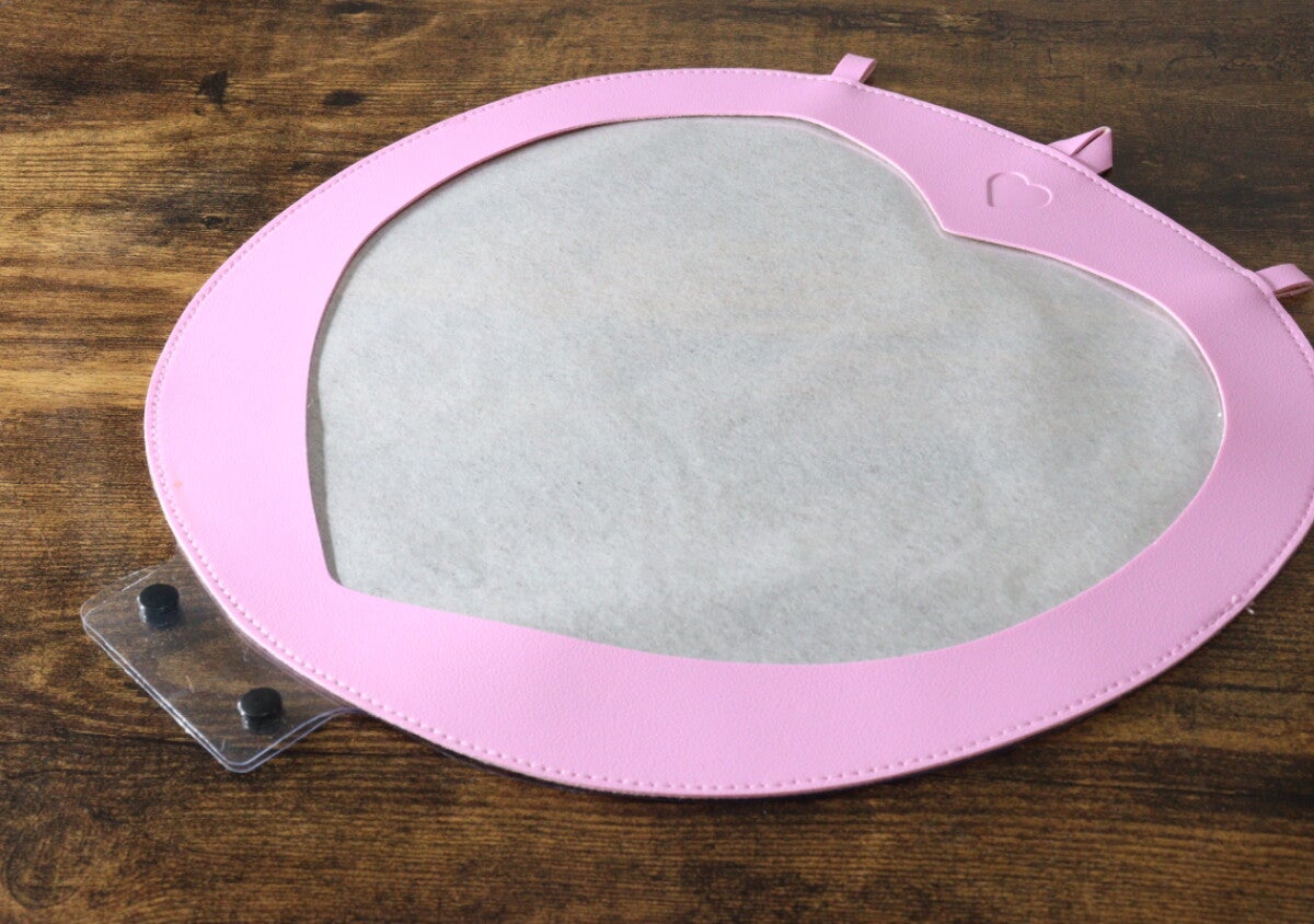 100均で300円で買えちゃった！「通販だと10倍近い価格！」推しグッズを守れる専用カバー