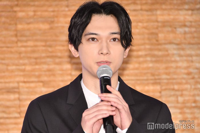 吉沢亮(C)モデルプレス