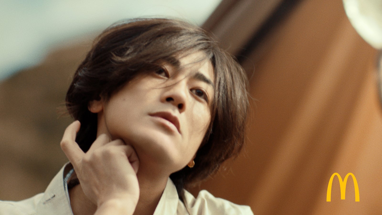 赤西仁／新CM「好きな方へ、一歩。」篇より（提供写真）