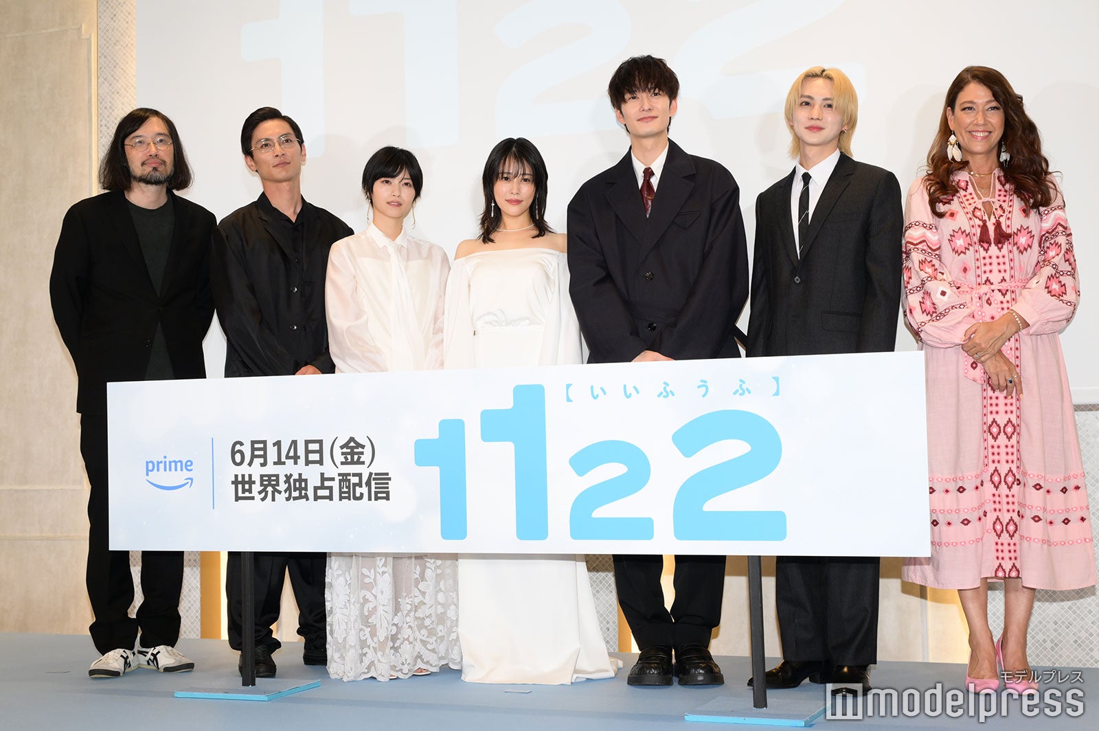 （左から）今泉力哉監督、高良健吾、西野七瀬、高畑充希、岡田将生、吉野北人、LiLiCo（C）モデルプレス