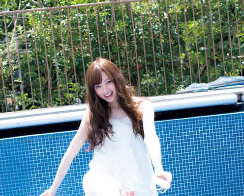乃木坂46梅澤美波、透明美肌はじける抜群プロポーション