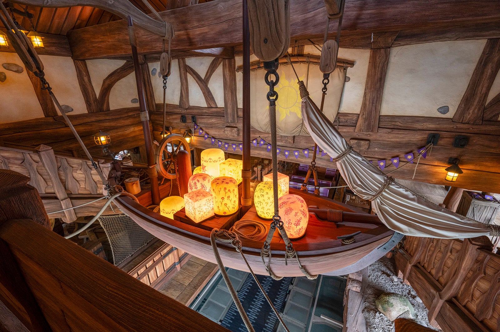 ラプンツェルのランタンフェスティバル（C）Disney